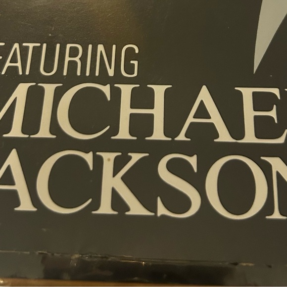 Vintage 1984 Michael Jackson beat it shirt screen stars medium & SEALED POSTER - Picture 8 of 8